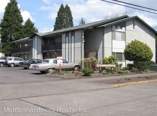 1754 J St APT 09, Springfield, OR 97477