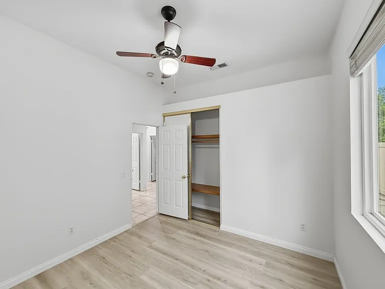 22810 Mountain Ash Cir — Photo 7