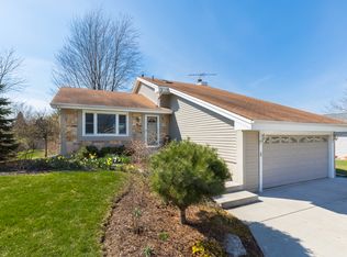 13845 W Sandstone Dr, Homer Glen, IL 60491