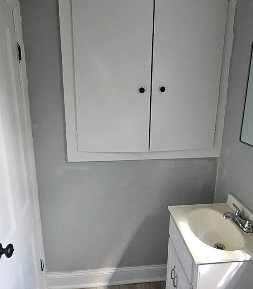 209 Spencer St — Photo 3
