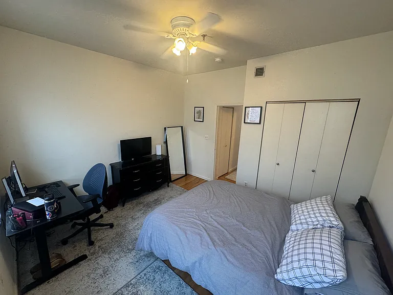 255 6th St #8 — Photo 9