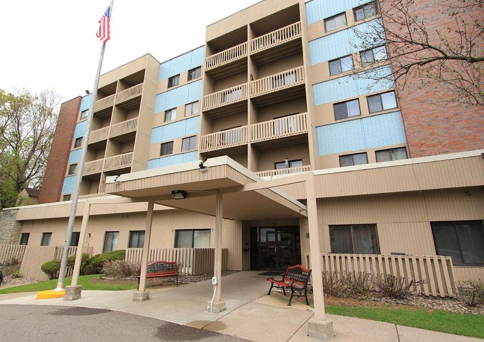 1st image of 311 Pleasant Ave APT 305