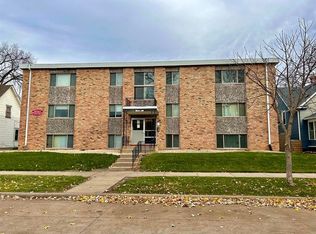 3025 30th Ave S APT 203, Minneapolis, MN 55406