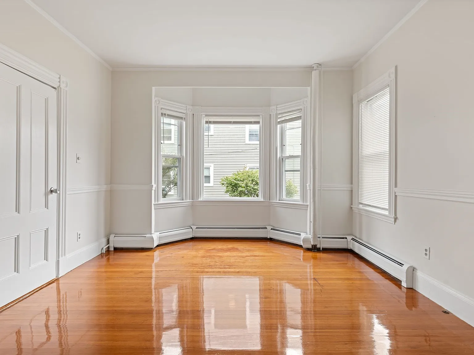 247 Park St — Photo 3
