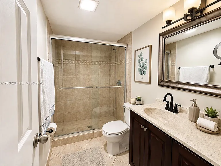 1100 SE 4th Ave #32 — Photo 24