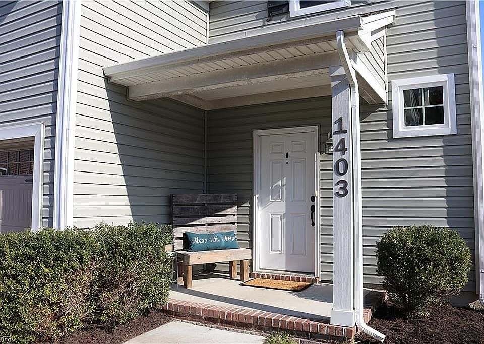 1st image of 1403 Riddick St