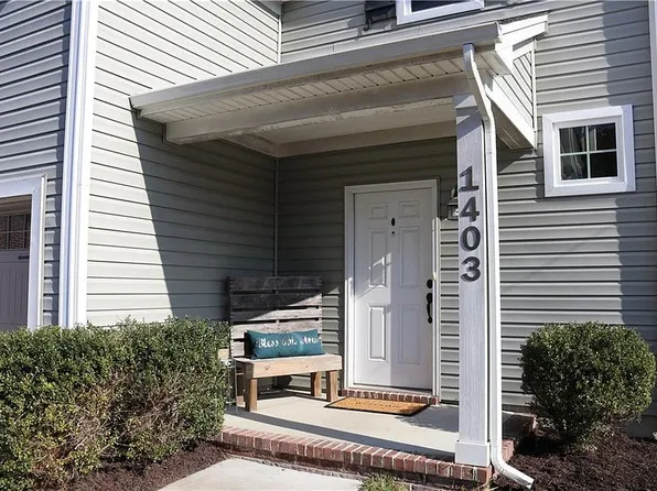 1403 Riddick St, Chesapeake, VA 23321