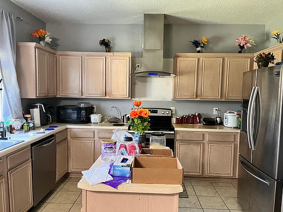 2nd image of 1145 Bayside Dr