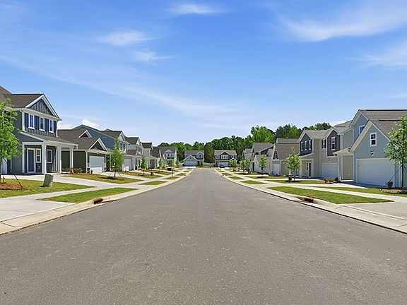 5th image of 1015 Barbara Jean Ln #2004MV