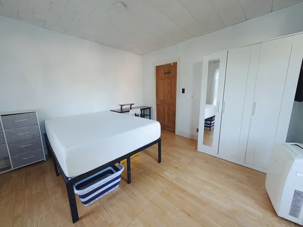 9 Appian Way Unit 2 Rm 2, Boston, MA 02134