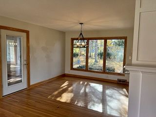 2nd image of 2236 S Shore Blvd