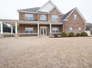 27 Bradley Dr, Fort Mitchell, AL 36856