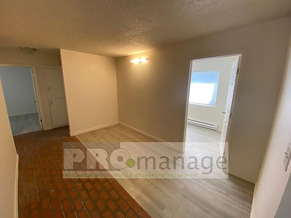 4th image of 680 S Stout Ave #6