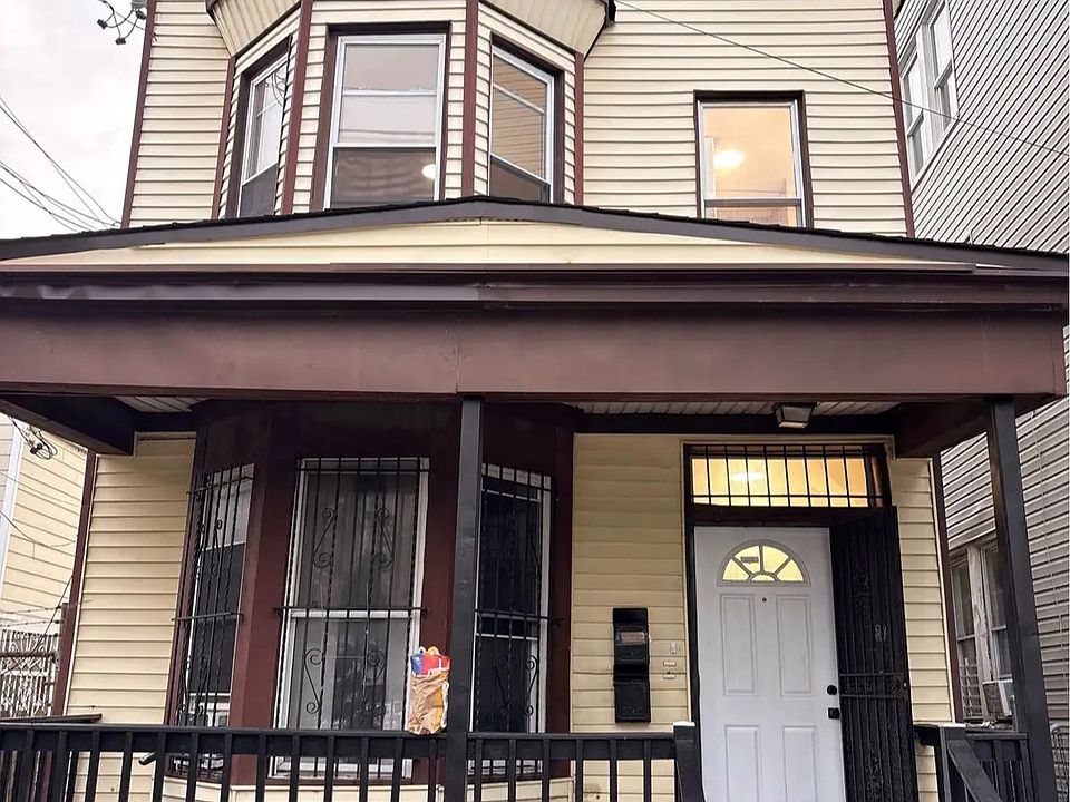 1st image of 352 Bergen St #G2