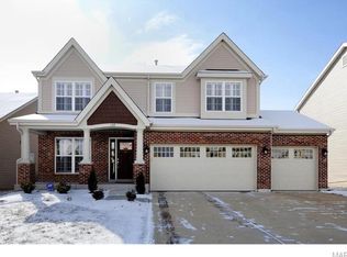 139 Berry Manor Cir, Saint Peters, MO 63376