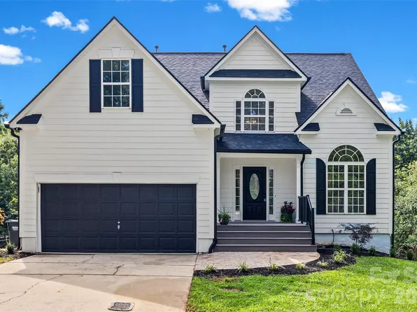 14107 Pine Harbor Rd, Charlotte, NC 28278