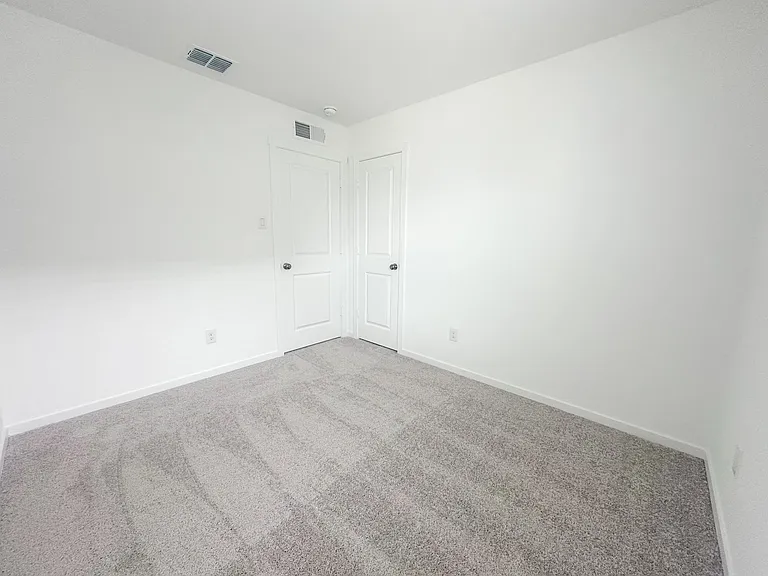 803 Sandhill Crane Ln — Photo 15