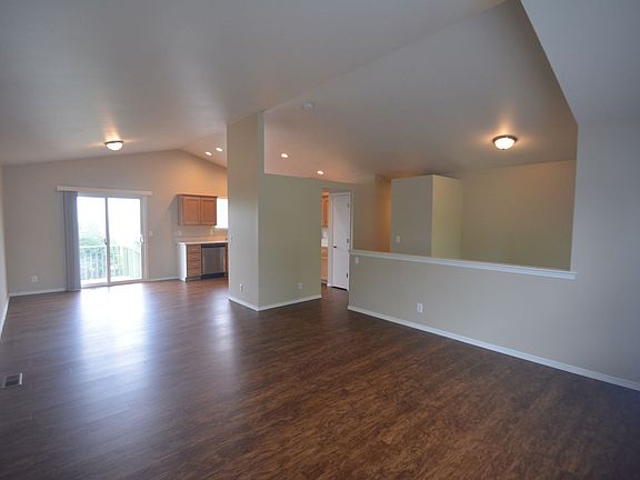 2nd image of 7102 79th Dr NE