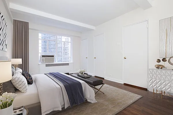 Rented by Central Park South Associates | media 23