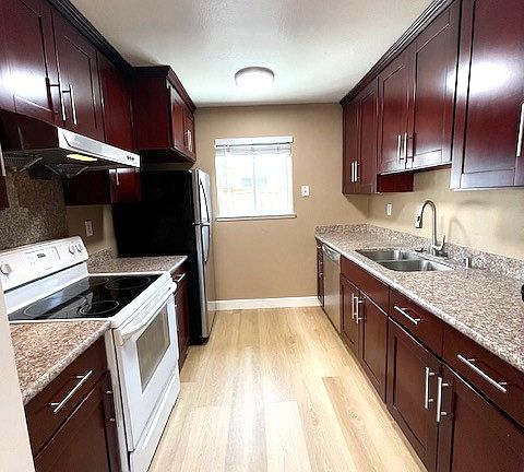 Gourmet Kitchen