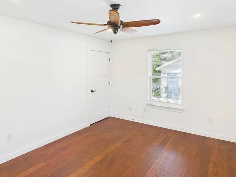 313 Fulton St — Photo 15