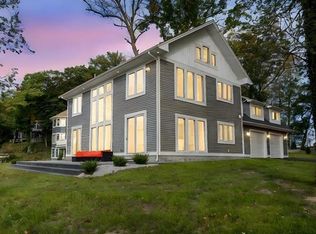 673 Seneca Rd, Rochester, NY 14622