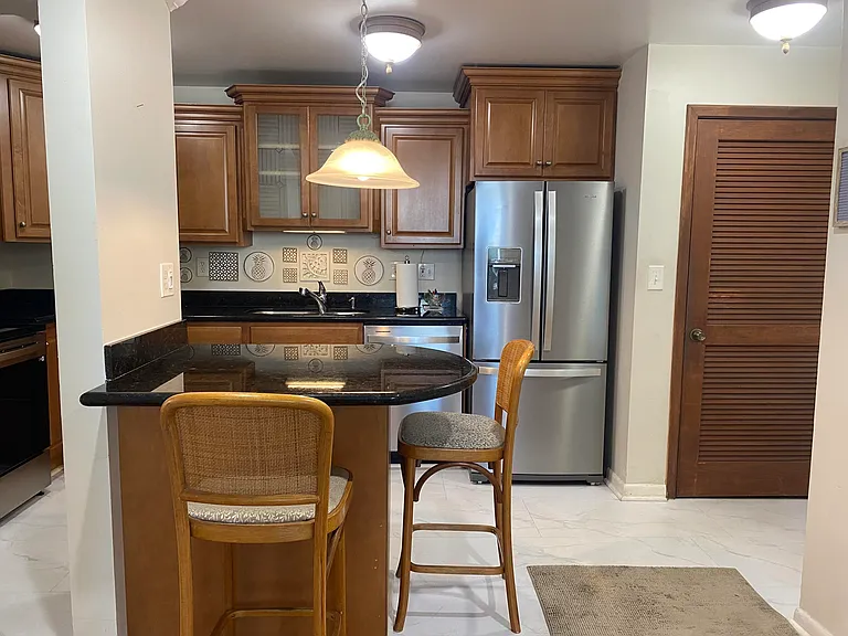 1 Royal Palm Way #201 — Photo 8
