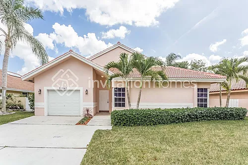 20540 NW 7th St Photo 1