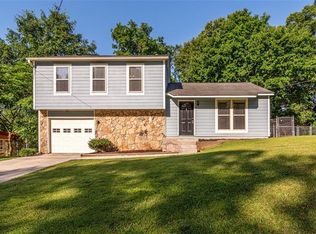 1420 Harbins Ridge Dr, Norcross, GA 30093