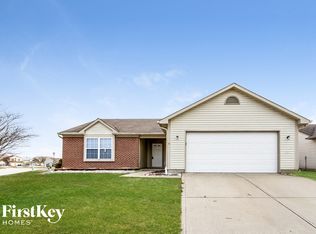 5329 Rolling River Ct, Indianapolis, IN 46221