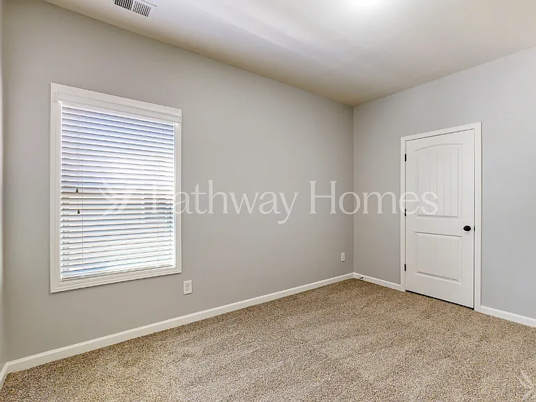 3922 Lake Manor Way — Photo 14