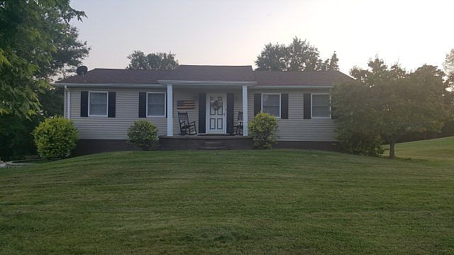 1st image of 279 Hickory Lane
