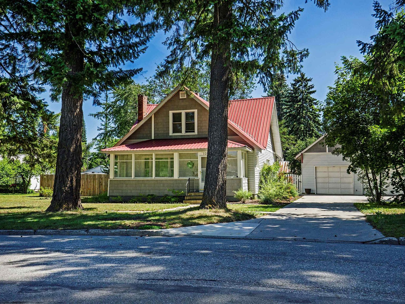 1013 Oak St, Sandpoint, ID 83864 Zillow