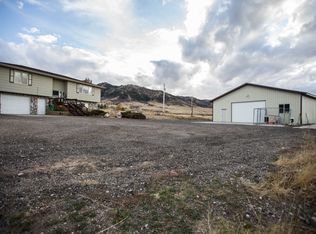 6780 Hummingbird Ln, Casper, WY 82601