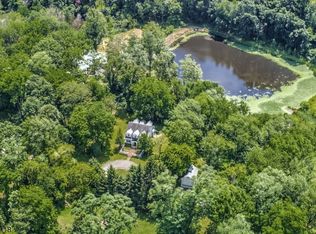 159 Mendham Rd E, Mendham, NJ 07945