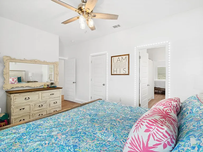 627 Las Roblas Grande Dr — Photo 25