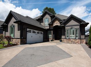 249 Pebble Beach Dr, Creswell, OR 97426
