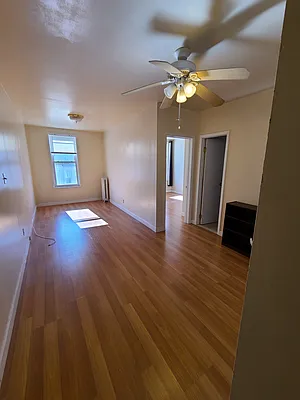 Rented by Bouklis Group | media 1