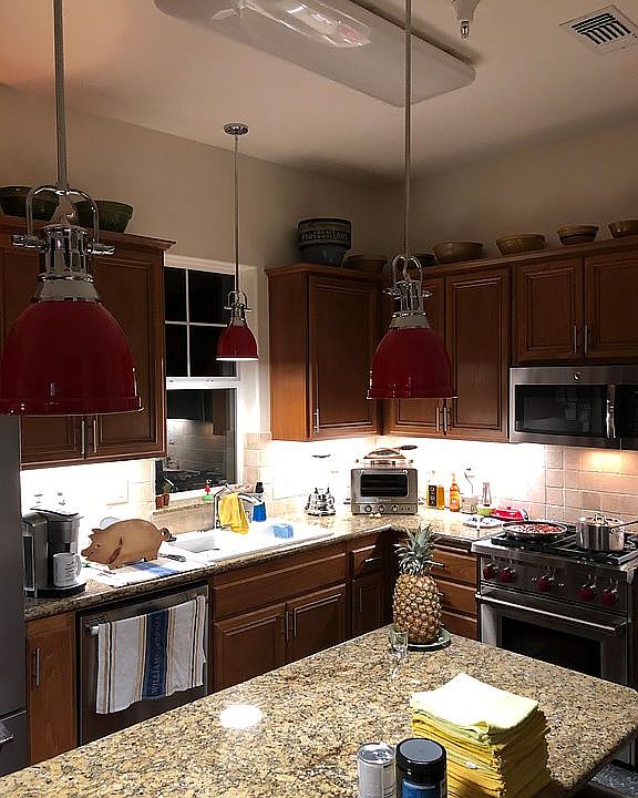 1st image of 1315 W Dolcetto Ln