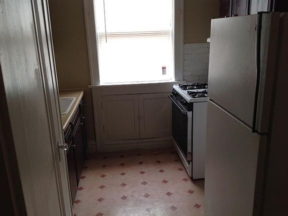 5th image of 6027-6029 W Florissant