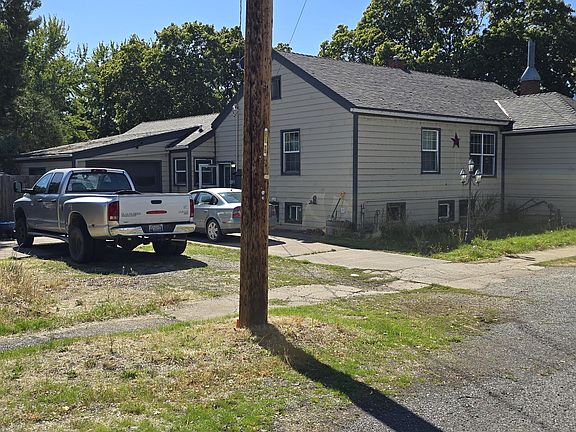 4th image of 156 E Ash St