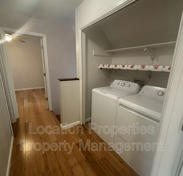 1905 W 3rd St #1 — Photo 9