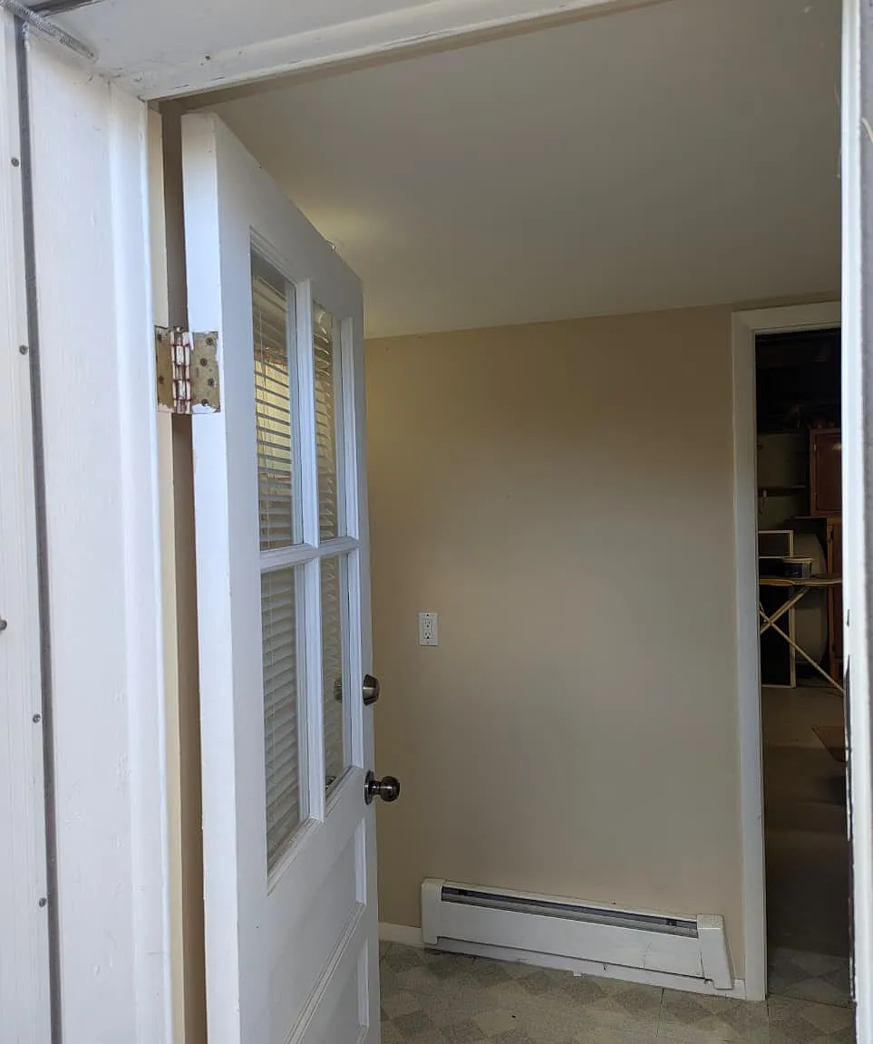 4 bed, 1075 sqft, $1,500 — Photo 1