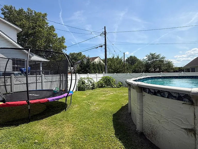 7714 Bay Front Rd — Photo 15