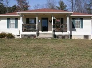 4321 Brookmont Rd, Pulaski, VA 24301