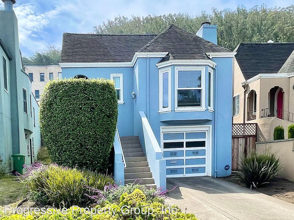 1st image of 1017 Portola Dr