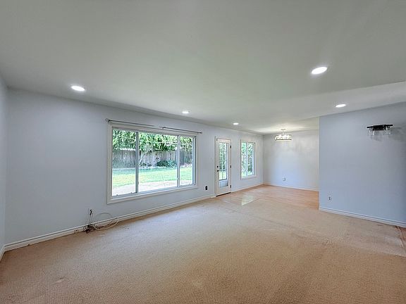 3rd image of 6921 E Mantova St