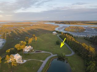 39 Reserve Dr, Seabrook, SC 29940