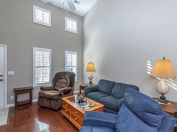 2nd image of 101 Sunnyside Way