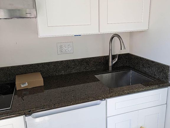 2nd image of 7651 Puerto Rico Dr #A